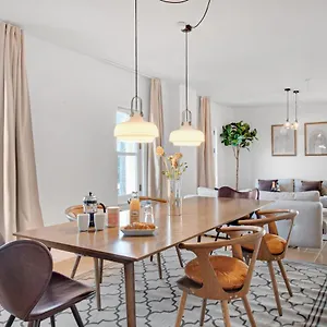 Apartment Sanders Haven - Lovely Two-bedroom In Historical, Copenhagen