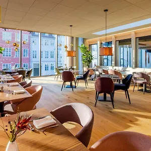 Nh Collection Hotel