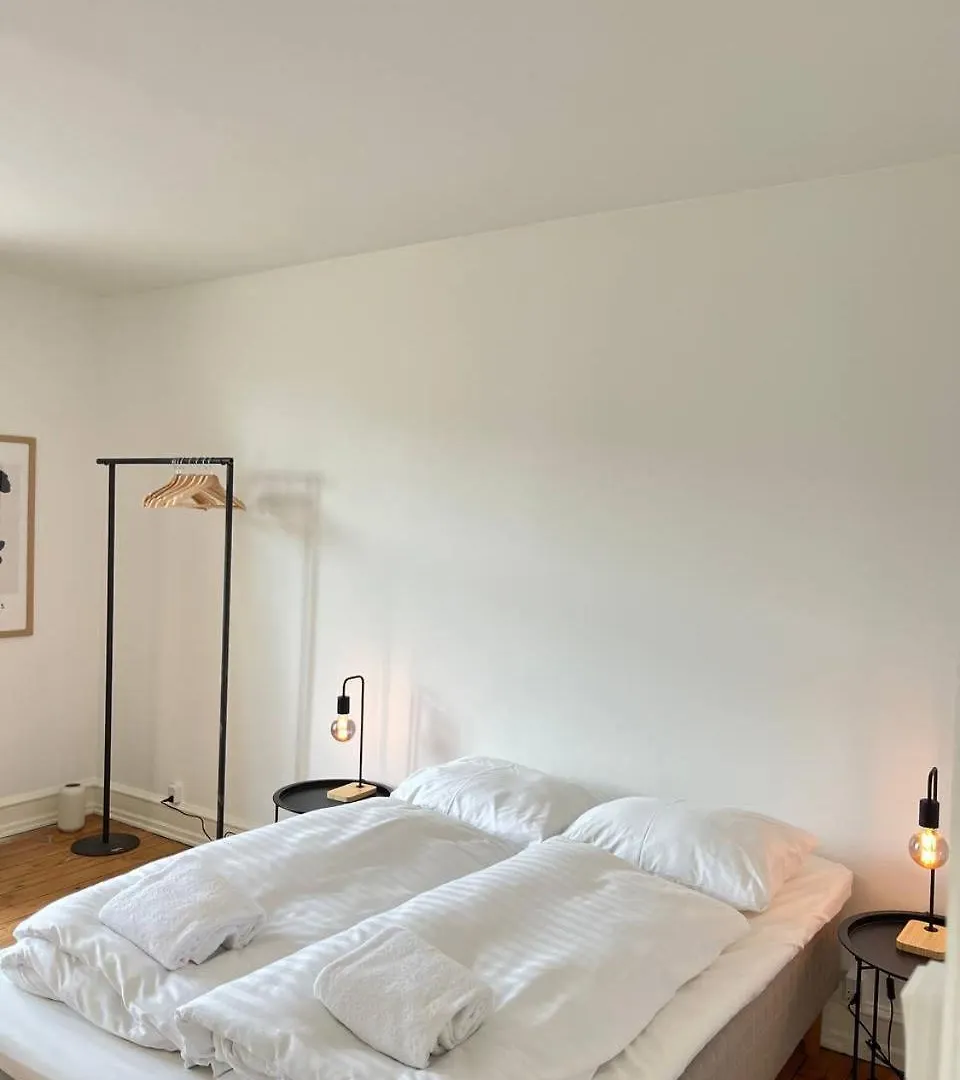 L - Gammel Jernbanevej 19 4 Apartment Copenhagen 0*,  Denmark
